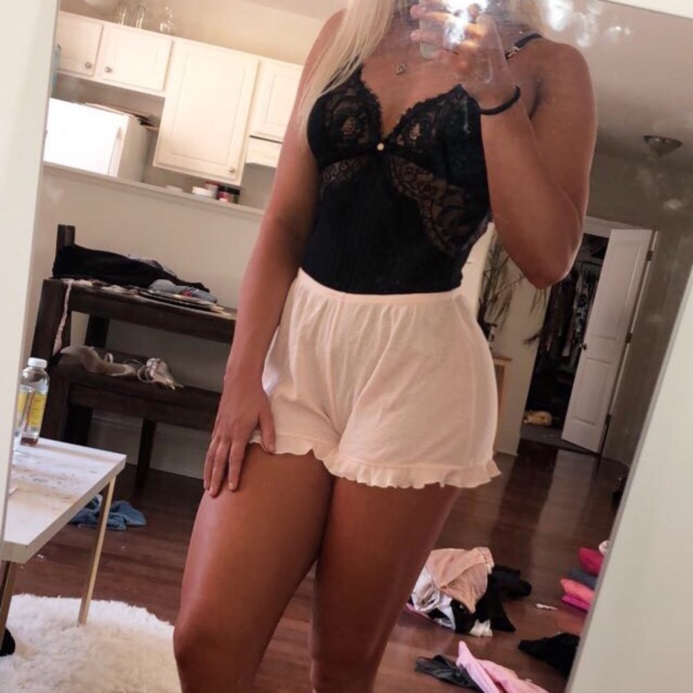 Pink knit shorts